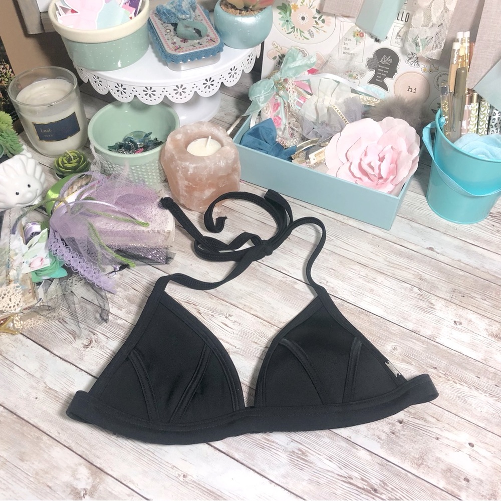 PINK Victoriaโs Secret Black Bikini Top Womenโs Size XS Swimwear Bathing Suit